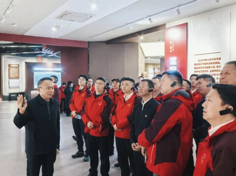 紅色之旅啟新程 強(qiáng)勁成長攀高峰--龍子湖區(qū)組織開展高層次人才紅色研學(xué)活動